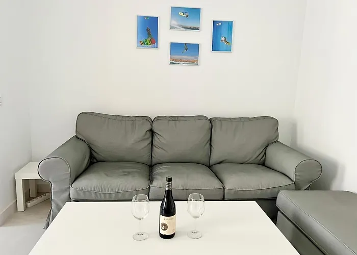 Surfers Lodge